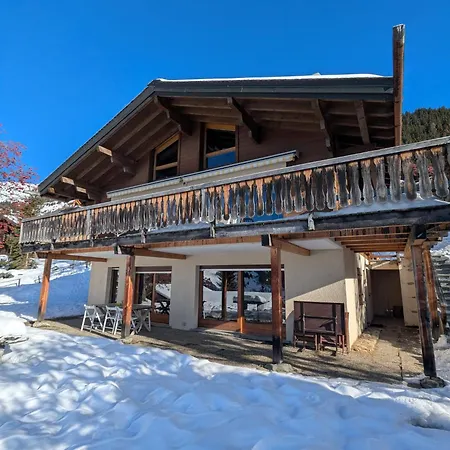 Appartement-chalet A Pres Des Pistes شقة