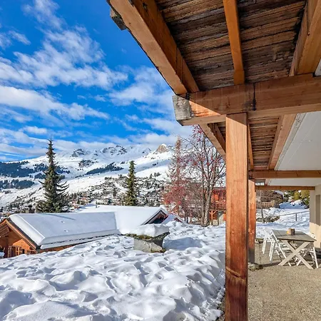 Appartement-chalet A Pres Des Pistes